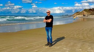 THE ROAD BETWEEN US: THE ULTIMATE RESCUE