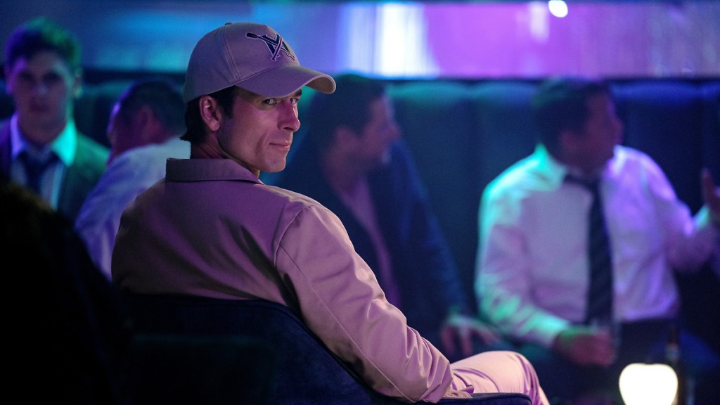 Glen Powell stars in HOW TO MAKE A KILLING